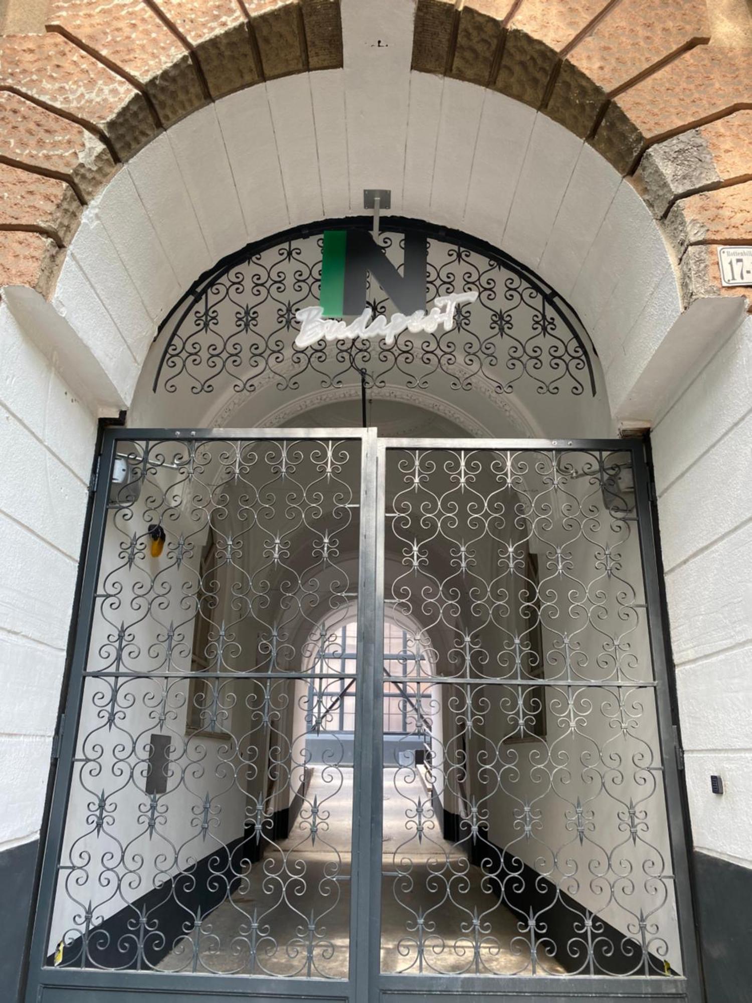 In Budapest Apartments Hotel Экстерьер фото